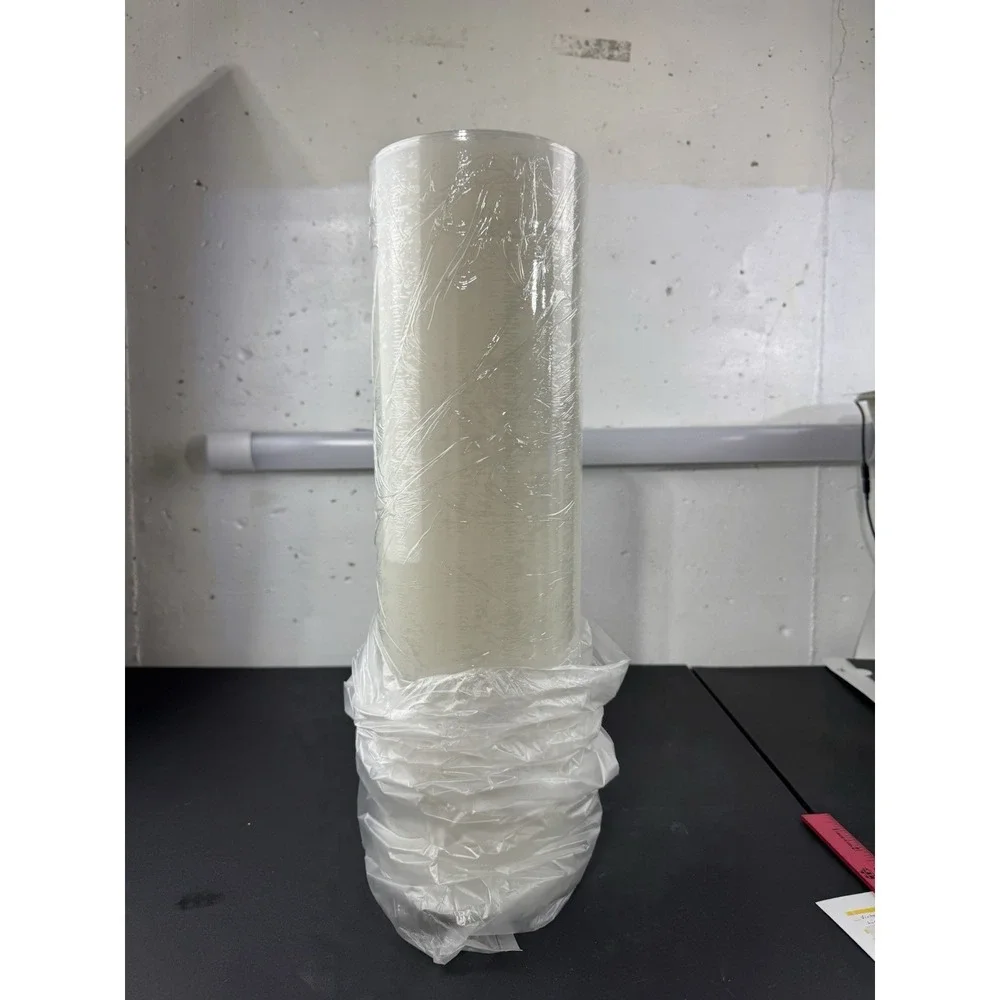 EoS Hand Stretch Wrap, 18 In W X 1500 Ft L, 80 Gauge, Cast Style,